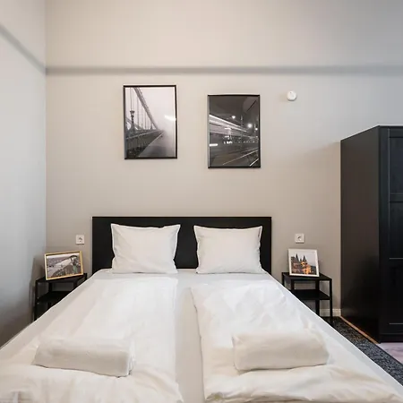 Apartman R38 Boutique Apartments, Location By Bqa