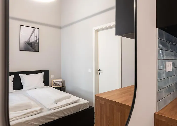 Appartement R38 Boutique Apartments, Location By Bqa